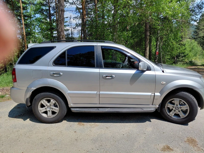 Kia Sorento, снимка 8 - Автомобили и джипове - 50236451