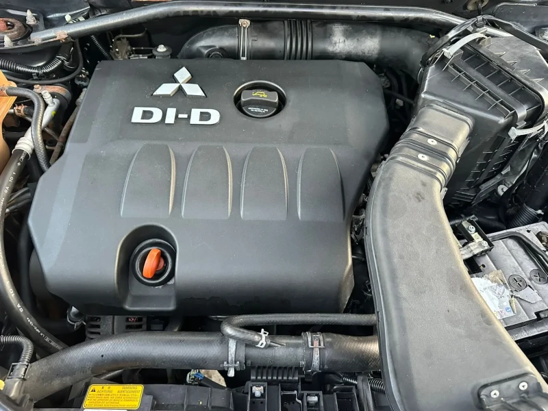 Mitsubishi Outlander 2, 000DID EURO4, снимка 16 - Автомобили и джипове - 52240244