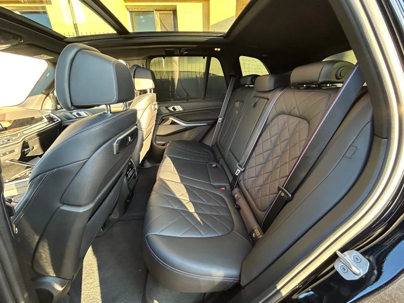 BMW X5 M-пакет* ГАРАНЦИЯ* PANO* SOFT CLOSE* Keyless* 360, снимка 10 - Автомобили и джипове - 52870448