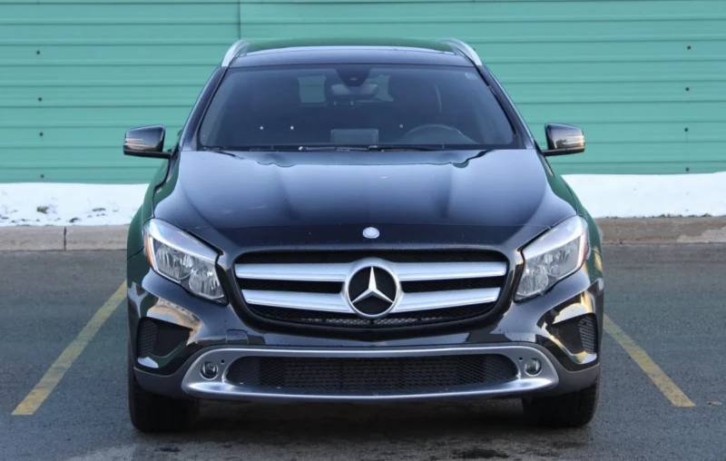 Mercedes-Benz GLA 250 ПОДГРЕВ * * ПАНОРАМА * * КАМЕРА * * ЧИСТА ИСТОРИЯ , снимка 2 - Автомобили и джипове - 53049956