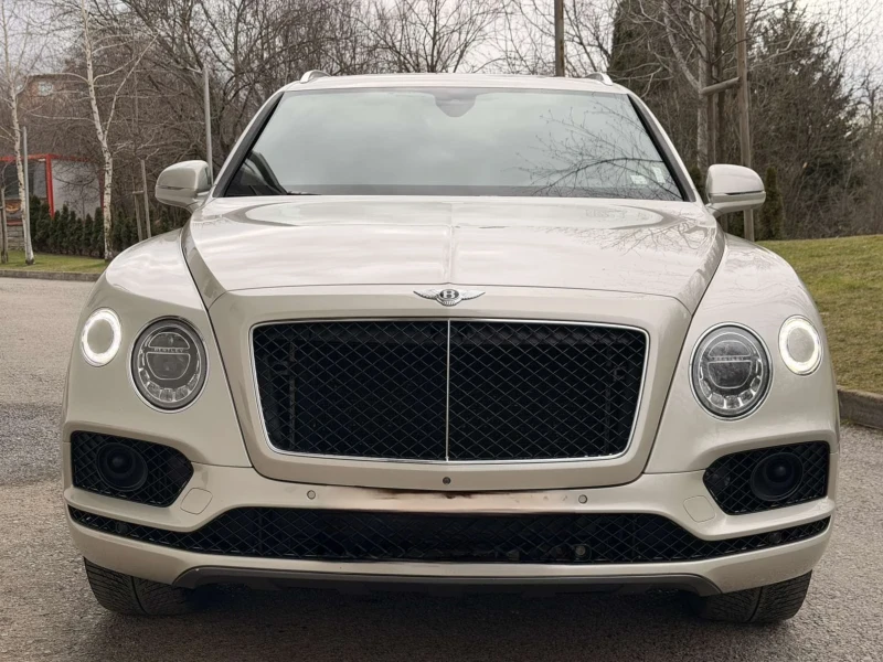 Bentley Bentayga 4.0d / V8, снимка 2 - Автомобили и джипове - 53535715