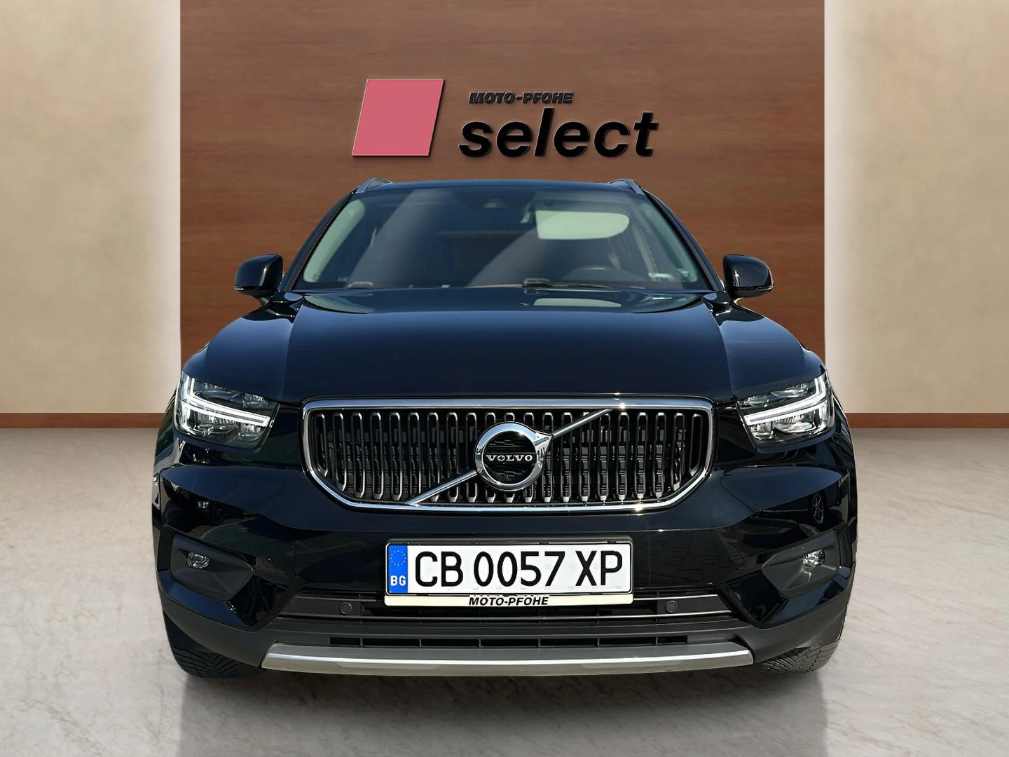 Volvo XC40 2.0 B4 - изображение 3