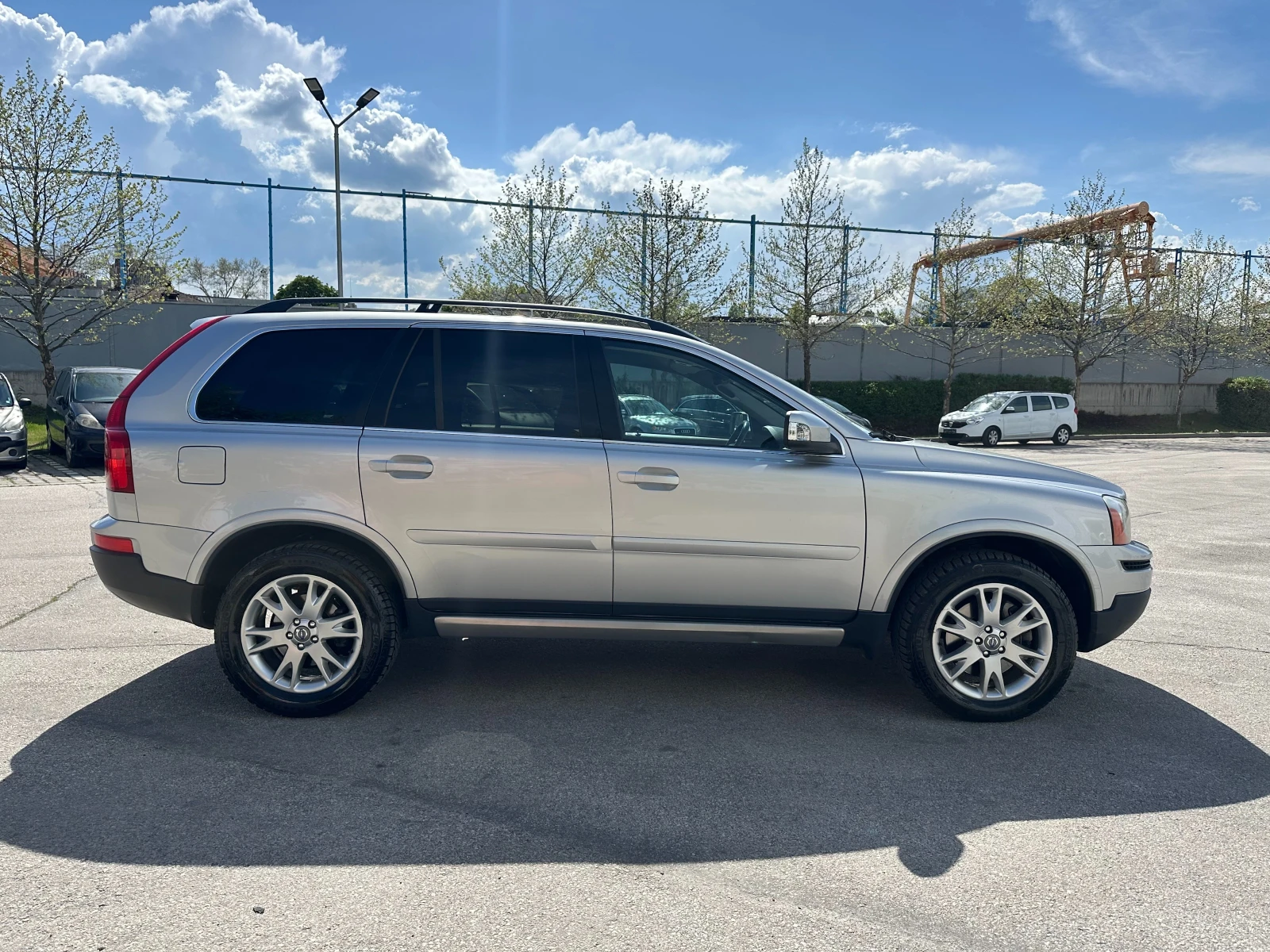 Volvo Xc90 2.4d 185 к.с. - изображение 5