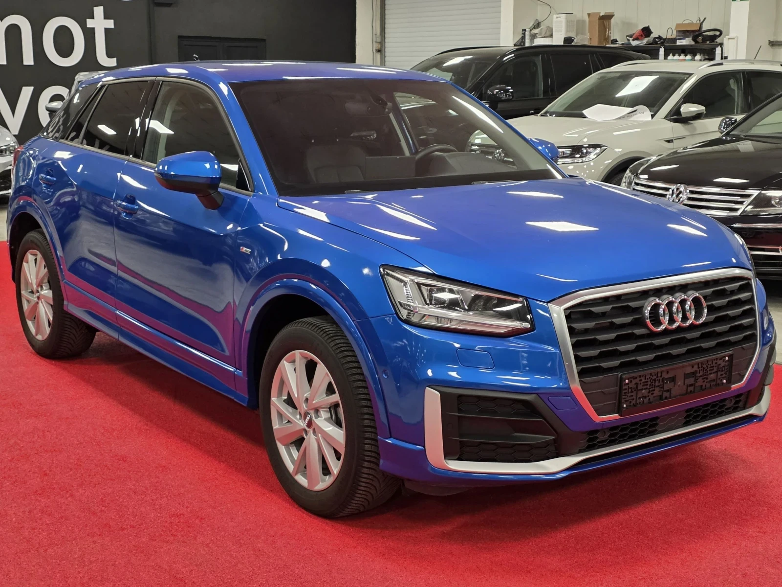 Audi Q2 35TFSI | DSG | S-line x 2