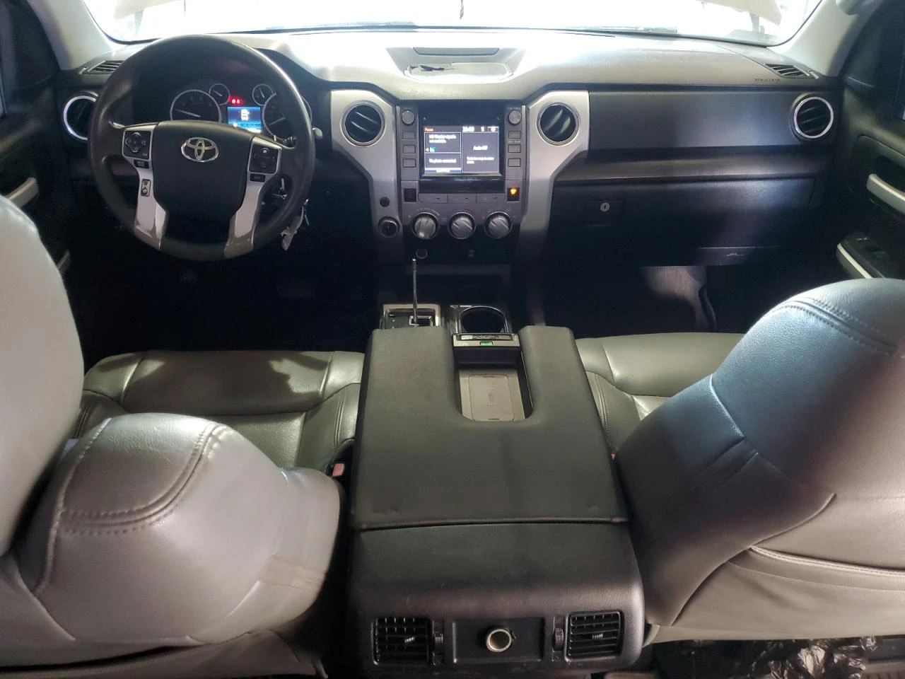 Toyota Tundra CREWMAX SR5 5.7L - изображение 8