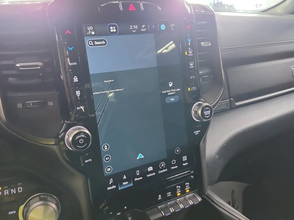 Dodge RAM 1500 * SPORT CREW CAB SHORT BED * CARFAX * БЕЗ ПЪРВОНАЧ - изображение 10