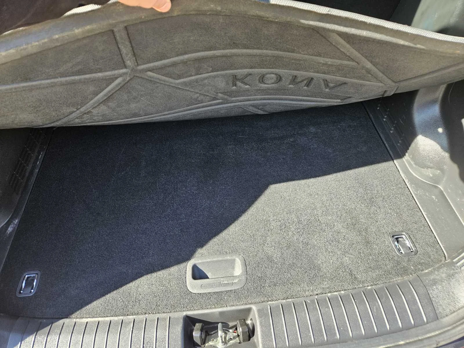 Hyundai Kona 2.0 AWD, снимка 17 - Автомобили и джипове - 53755812