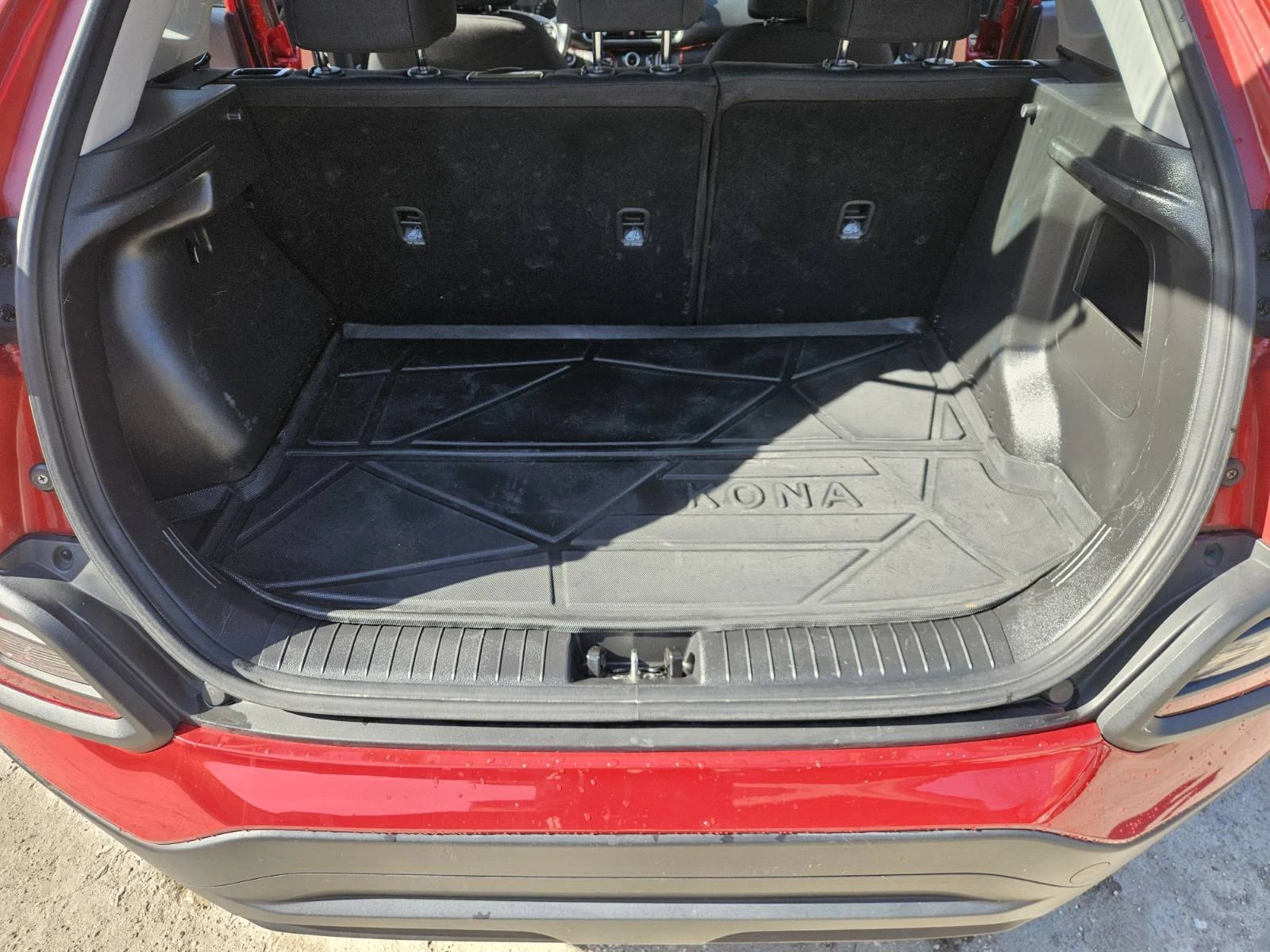 Hyundai Kona 2.0 AWD, снимка 13 - Автомобили и джипове - 53755812