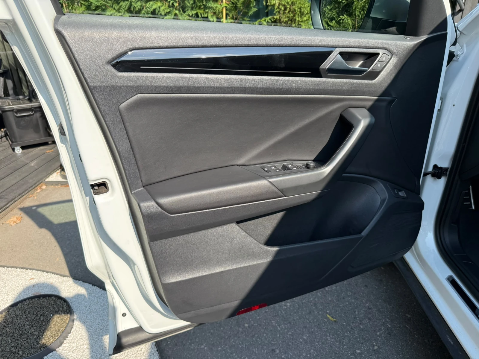 VW T-Roc AKRAPOVIC, снимка 11 - Автомобили и джипове - 55808668
