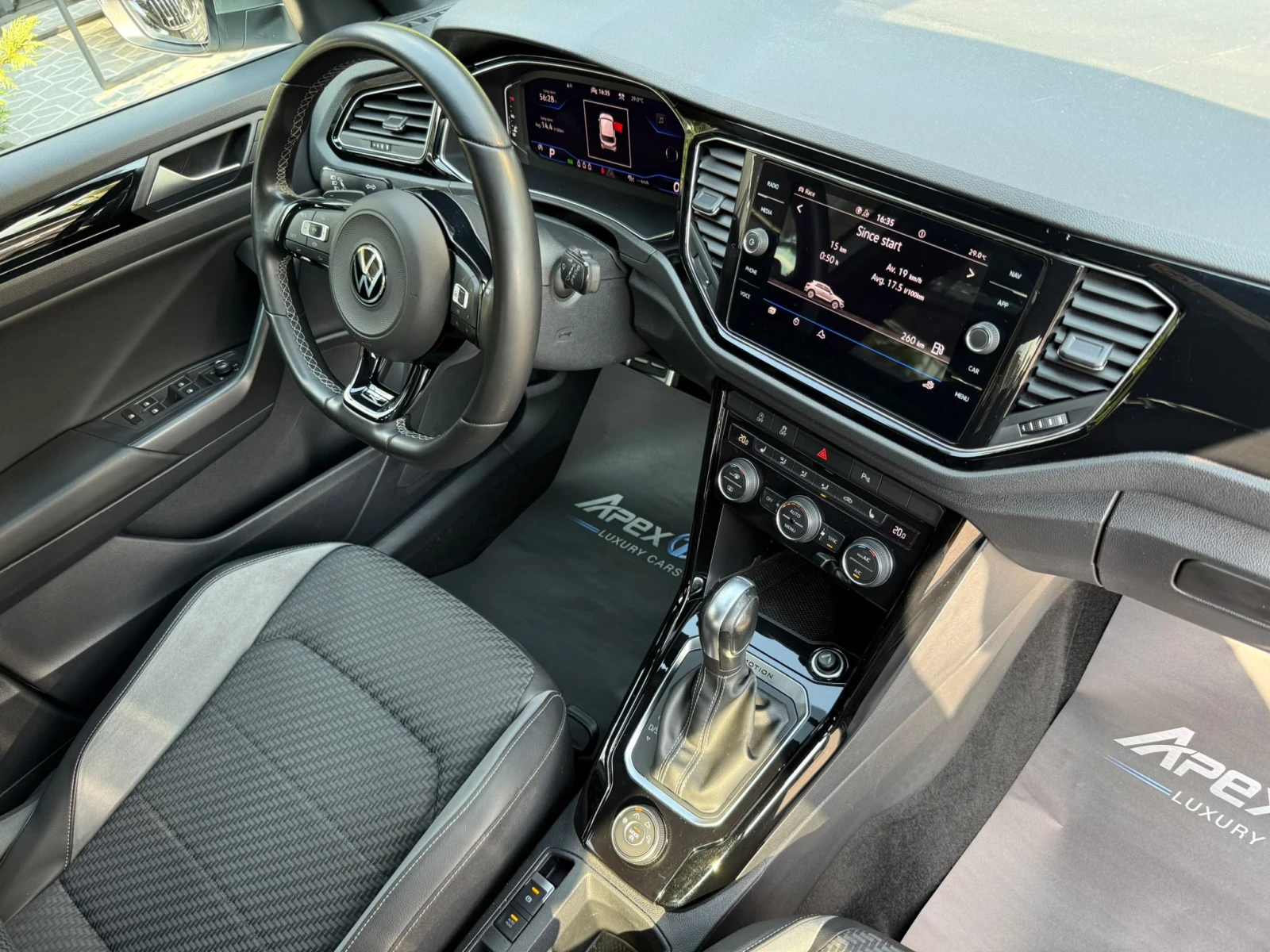 VW T-Roc AKRAPOVIC, снимка 15 - Автомобили и джипове - 55808668