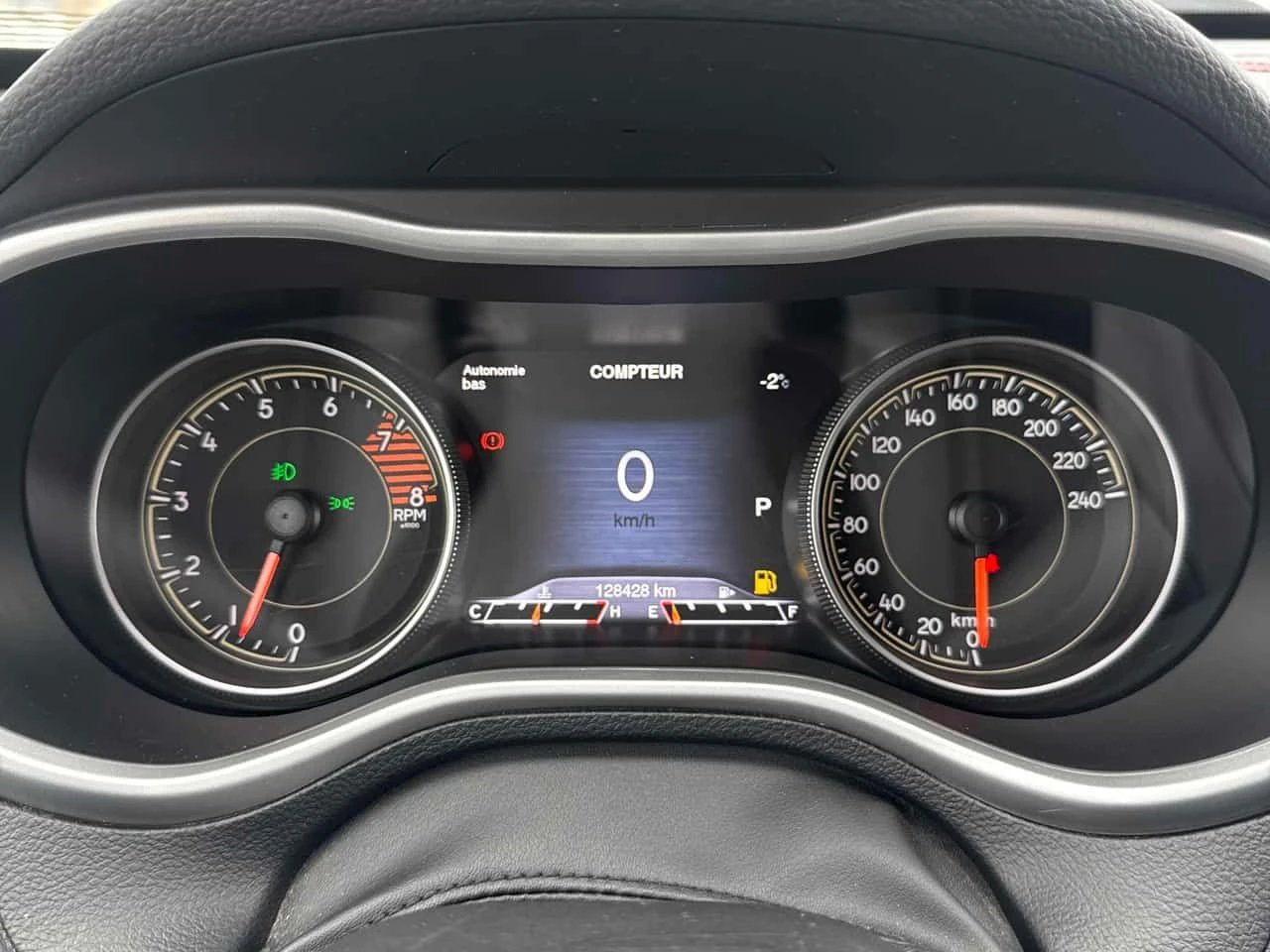 Jeep Cherokee * Trailhawk * ALPINE* 2 КЛЮЧА* , снимка 8 - Автомобили и джипове - 53942677