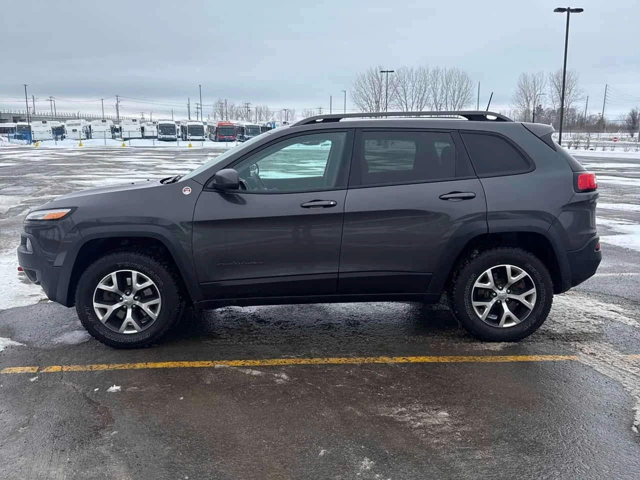 Jeep Cherokee * Trailhawk * ALPINE* 2 КЛЮЧА* , снимка 2 - Автомобили и джипове - 53942677