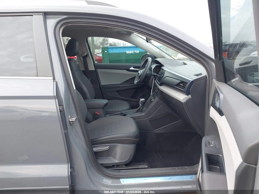 VW Taos * 1.5T Se* , снимка 5 - Автомобили и джипове - 53955624