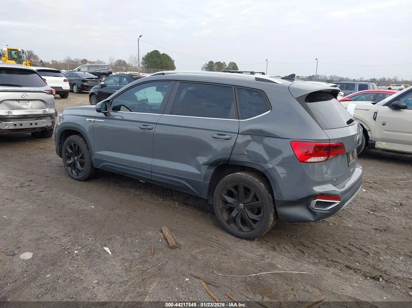 VW Taos * 1.5T Se* , снимка 3 - Автомобили и джипове - 53955624