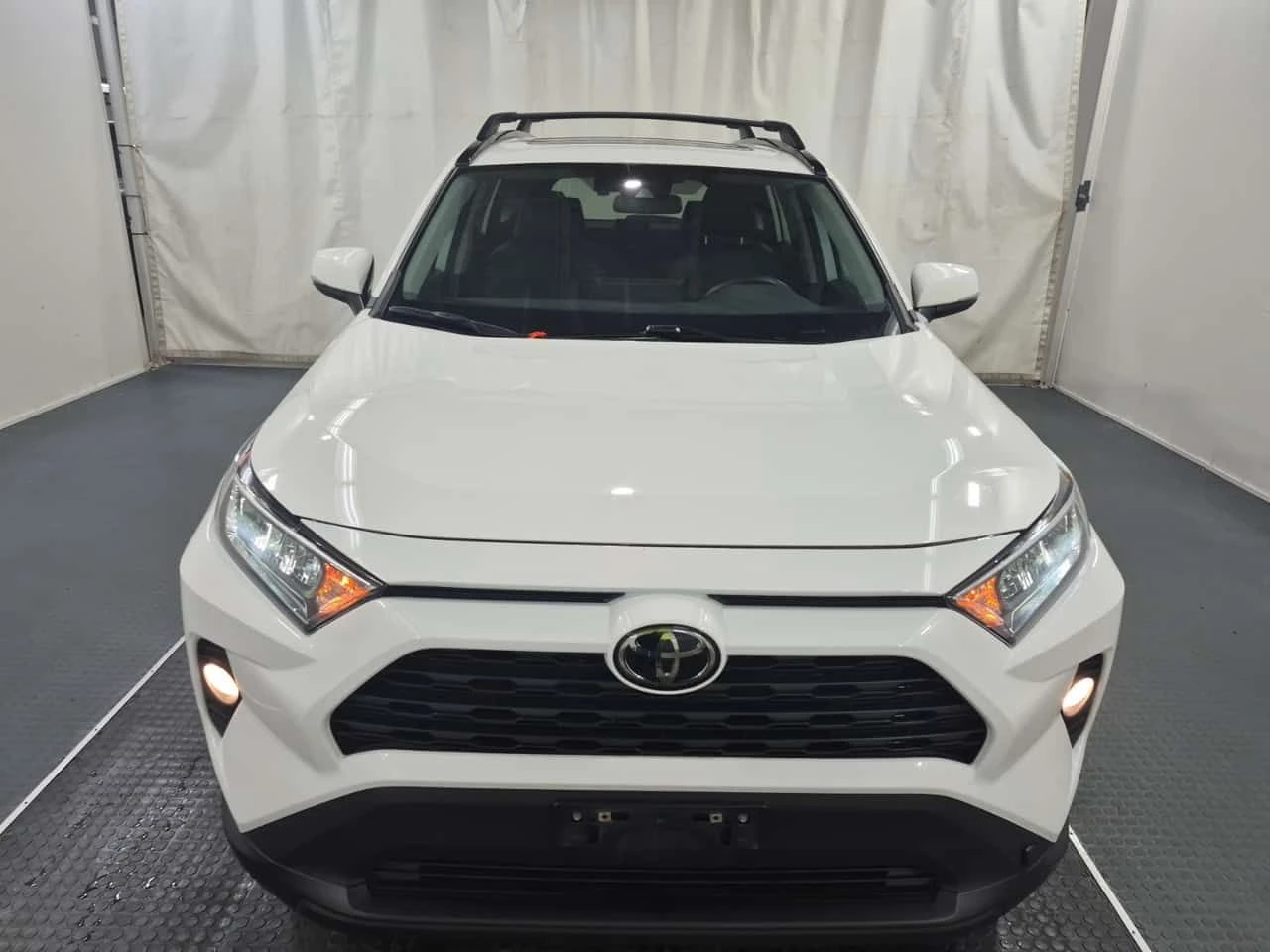 Toyota Rav4 * XLE * 2 КЛЮЧА* ШИБИДАХ* ПОДГРЕВИ* , снимка 17 - Автомобили и джипове - 54110040