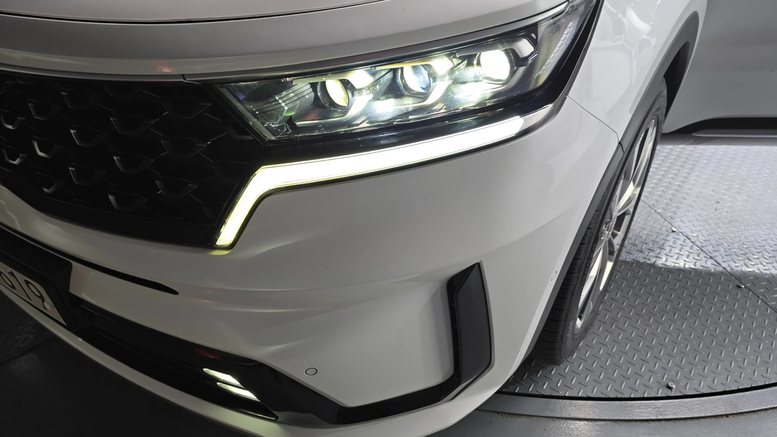 Kia Sorento 4th Generation 2.2 Diesel Signature | 360 | Distro, снимка 6 - Автомобили и джипове - 54543310