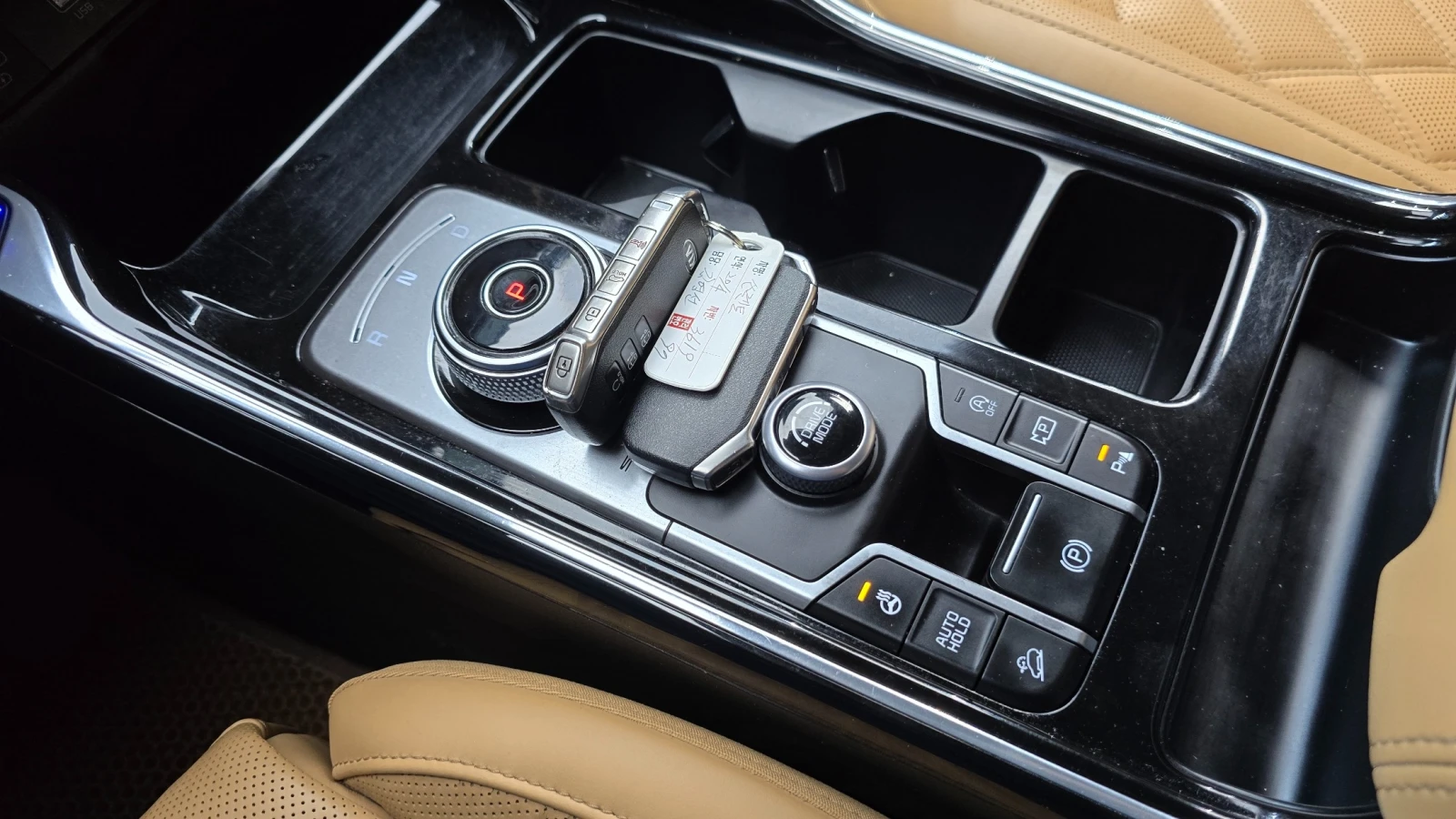 Kia Sorento 4th Generation 2.2 Diesel Signature | 360 | Distro, снимка 10 - Автомобили и джипове - 54543310