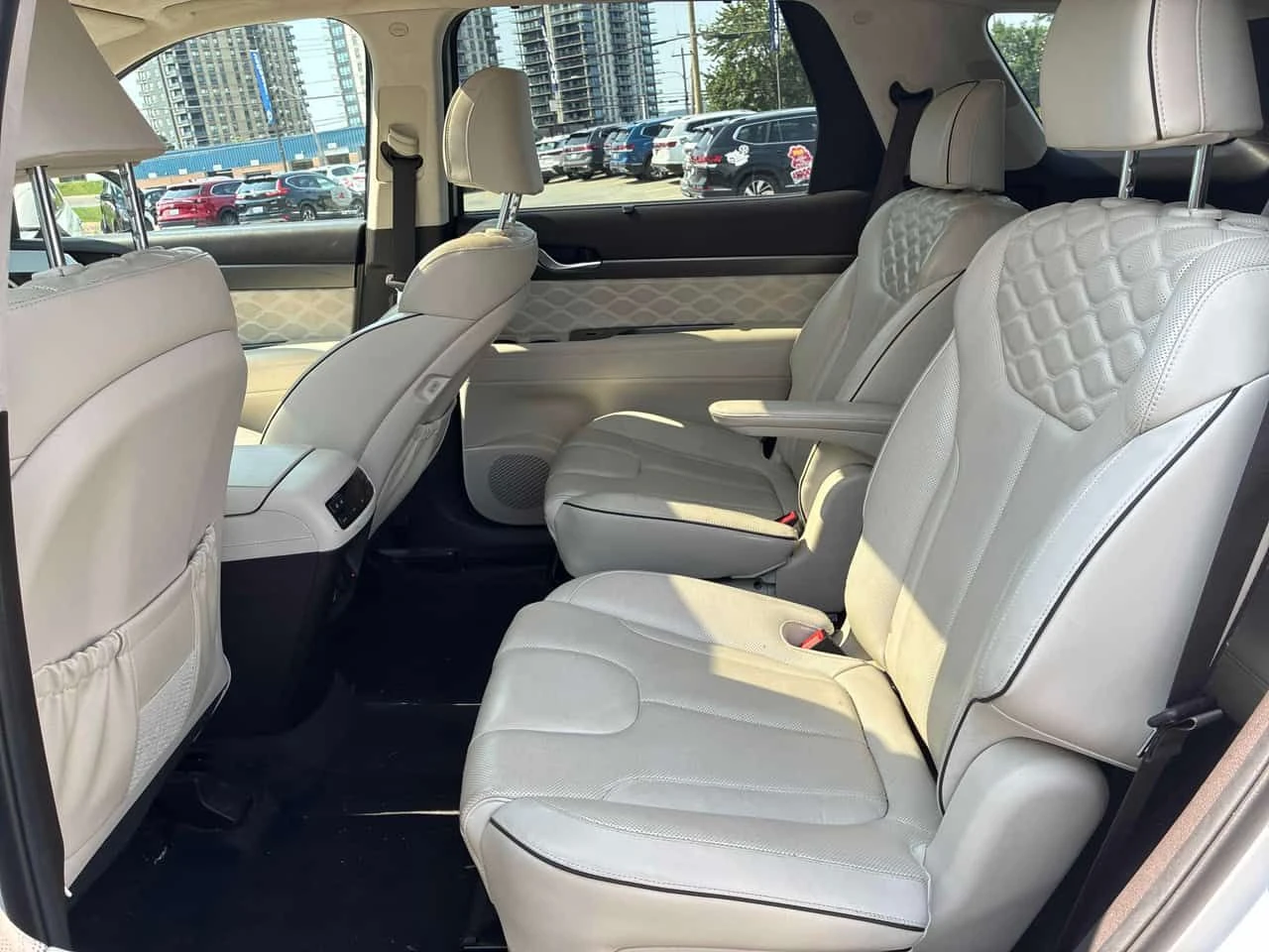 Hyundai Palisade * Ultimate * АВТОКРЕДИТ БЕЗ ПЪРВОНАЧАЛНА ВНОСКА* , снимка 13 - Автомобили и джипове - 55693693