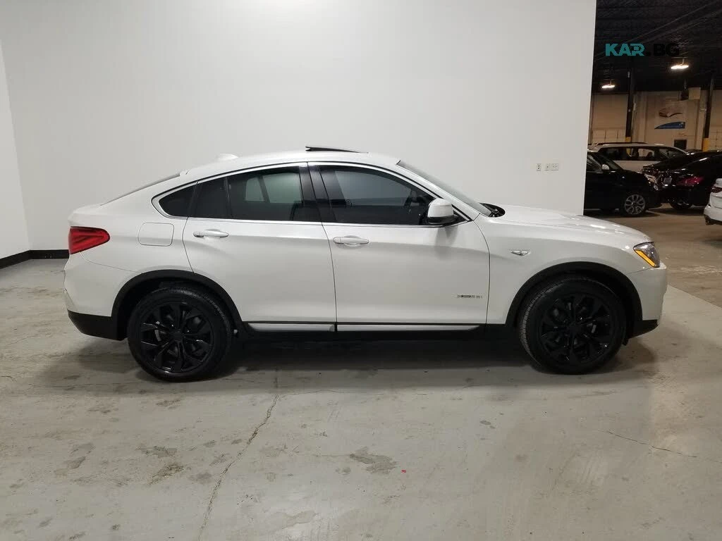 BMW X4 xDrive28i * PANO * АвтоКредит * (ЦЕНА ДО БГ), снимка 4 - Автомобили и джипове - 55848781