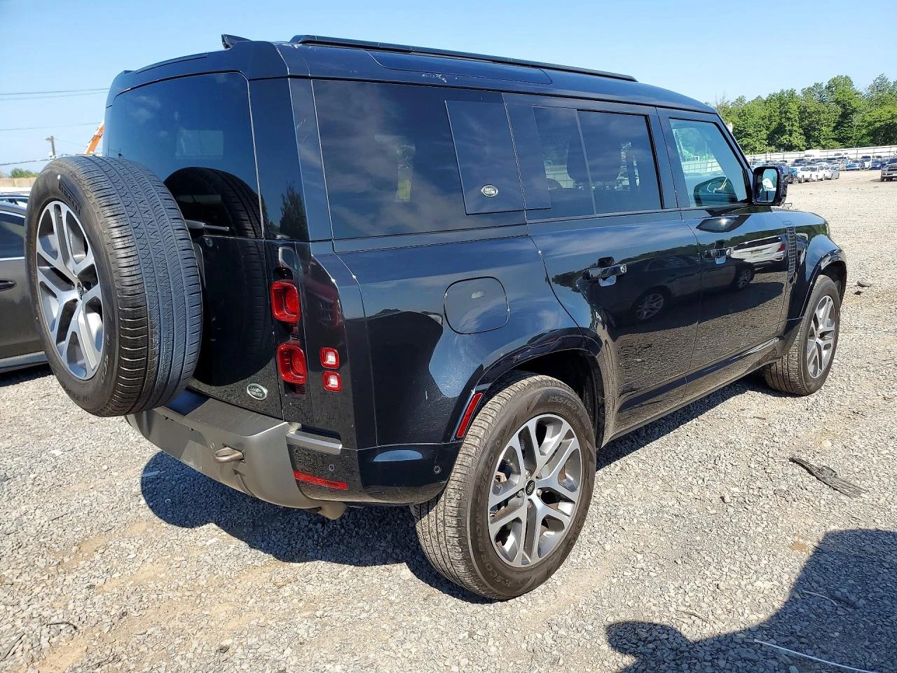 Land Rover Defender 3.0l 110 X-Dynamic Hse, снимка 3 - Автомобили и джипове - 56058225