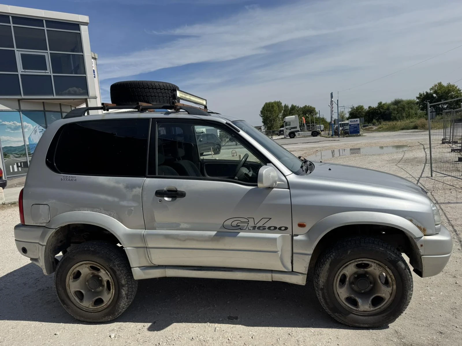 Suzuki Vitara 4x4 БЕНЗИН ГАЗ, снимка 6 - Автомобили и джипове - 56082312