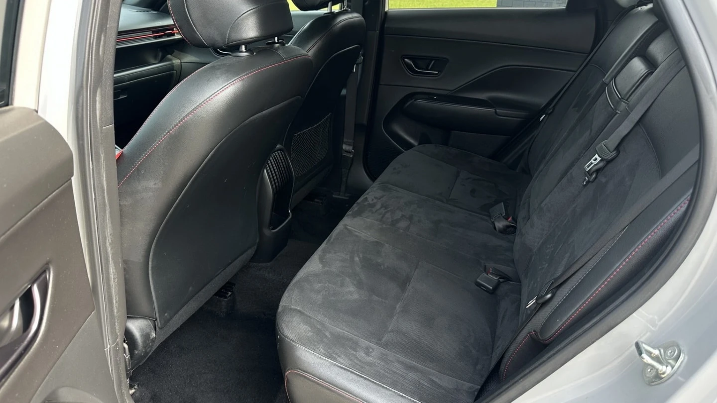 Hyundai Kona * N Line * CARFAX * БЕЗ ПЪРВОНАЧАЛНА ВНОСКА, снимка 16 - Автомобили и джипове - 56149826