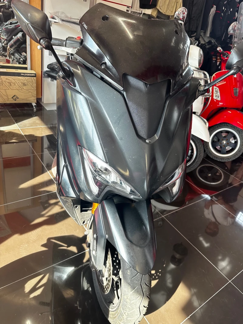 Yamaha T-max 530SX 07.2017г., снимка 11 - Мотоциклети и мототехника - 51072720