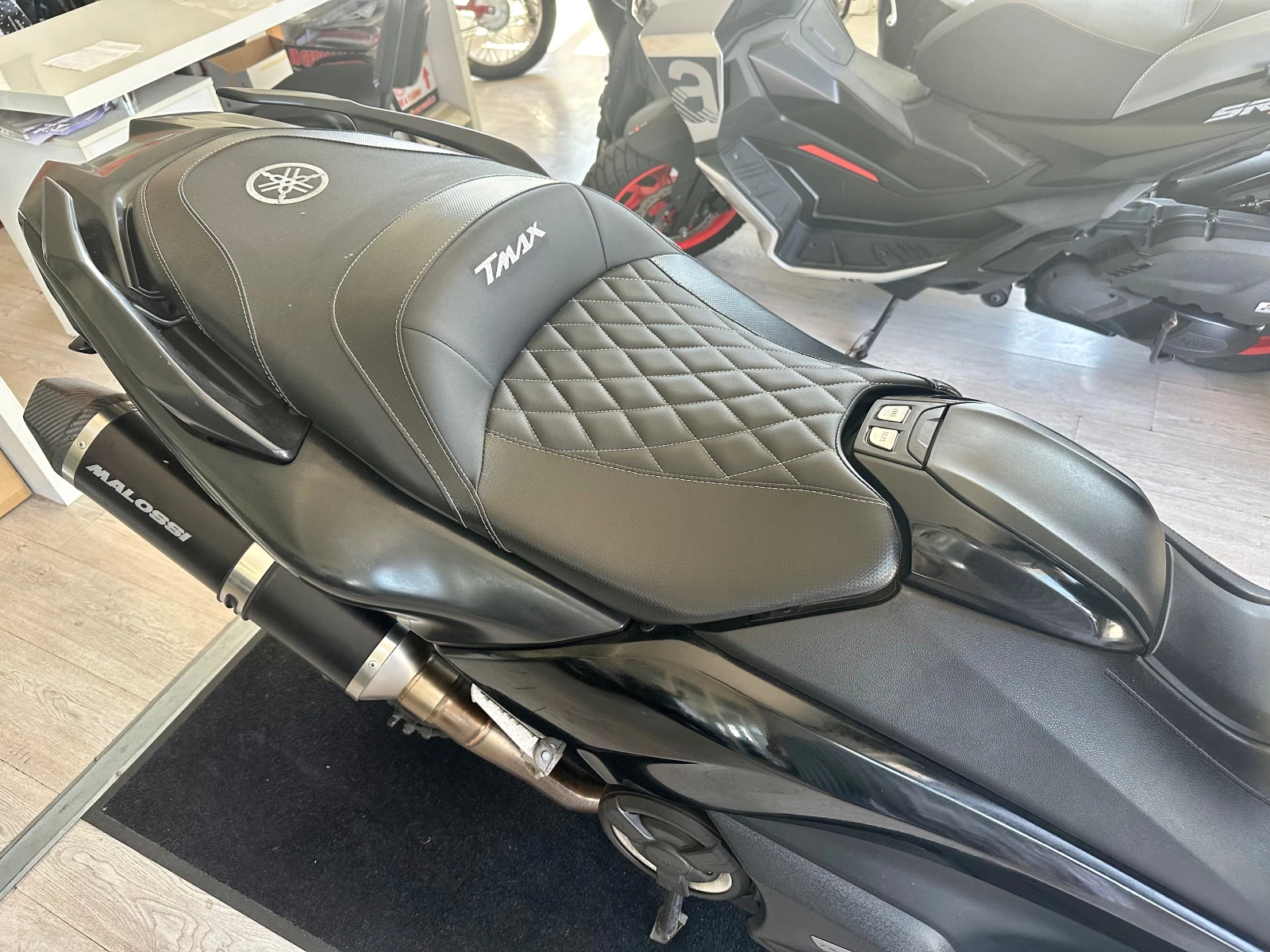 Yamaha T-max 530SX 07.2017г. - изображение 4