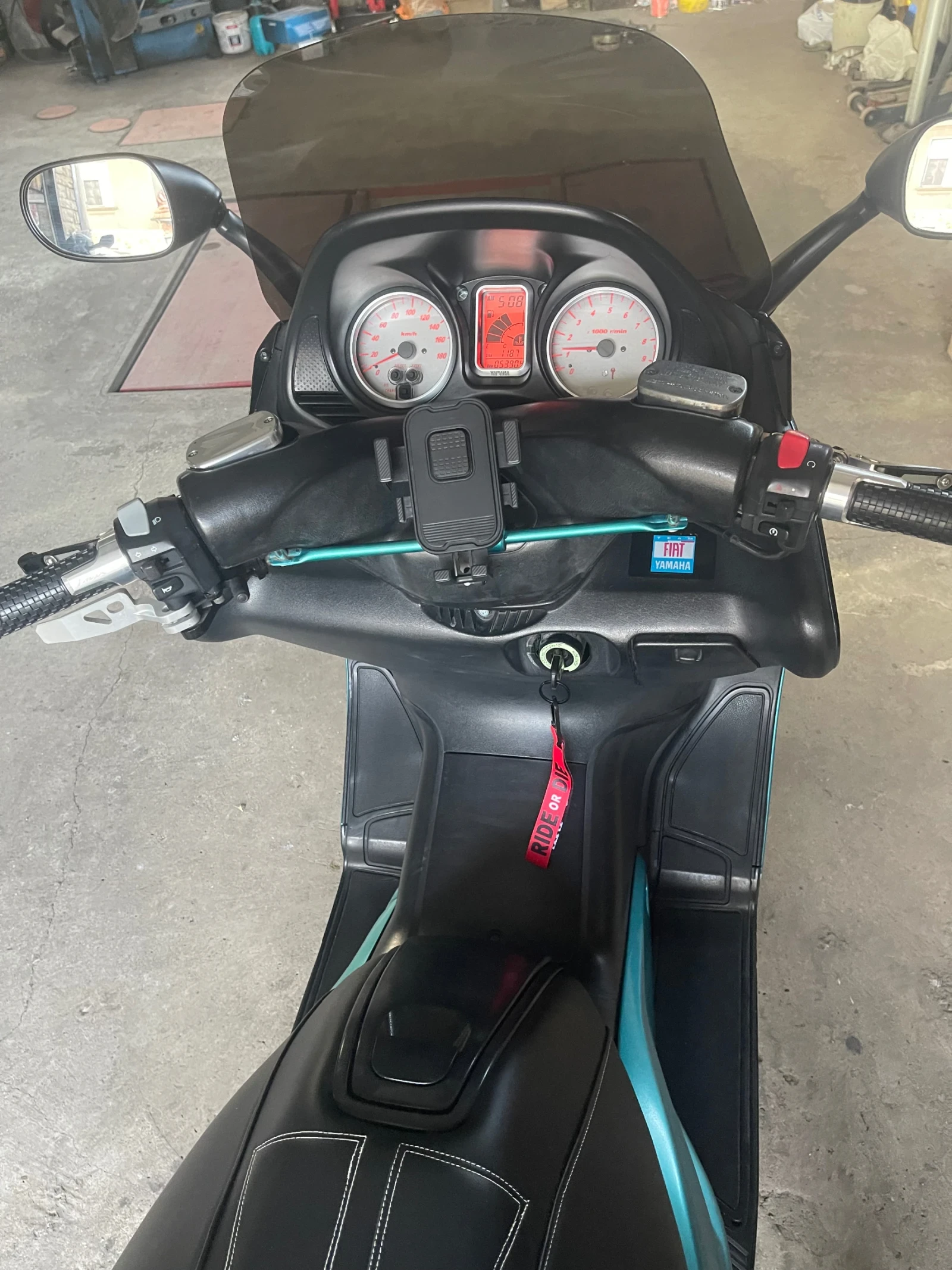 Yamaha T-max 500 I, снимка 4 - Мотоциклети и мототехника - 55416072