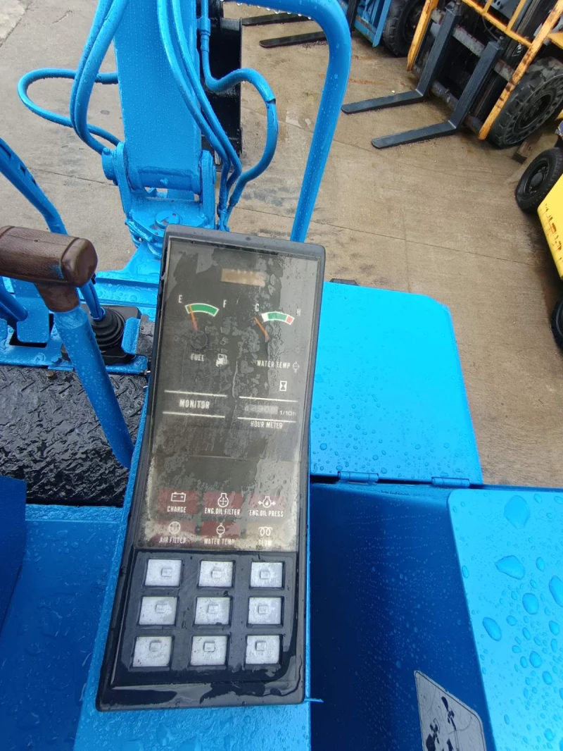 Багер Mitsubishi 2.5TON   НОВ lВНОС, снимка 2 - Индустриална техника - 51940138