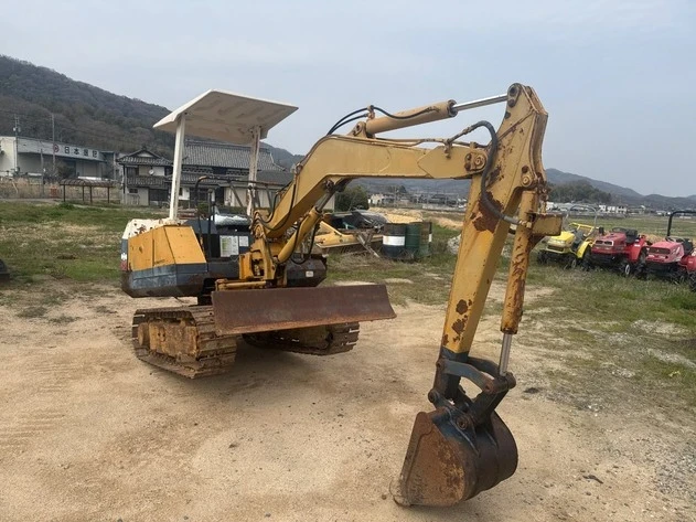 Багер Komatsu PS10-05, снимка 2 - Индустриална техника - 55933596