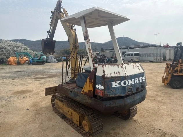 Багер Komatsu PS10-05, снимка 3 - Индустриална техника - 55933596
