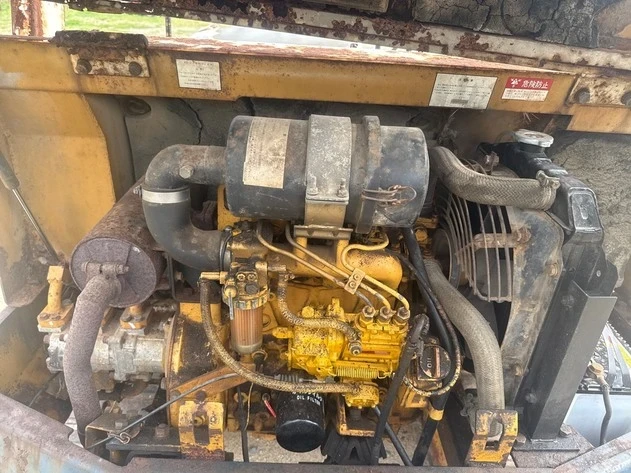 Багер Komatsu PS10-05, снимка 10 - Индустриална техника - 55933596