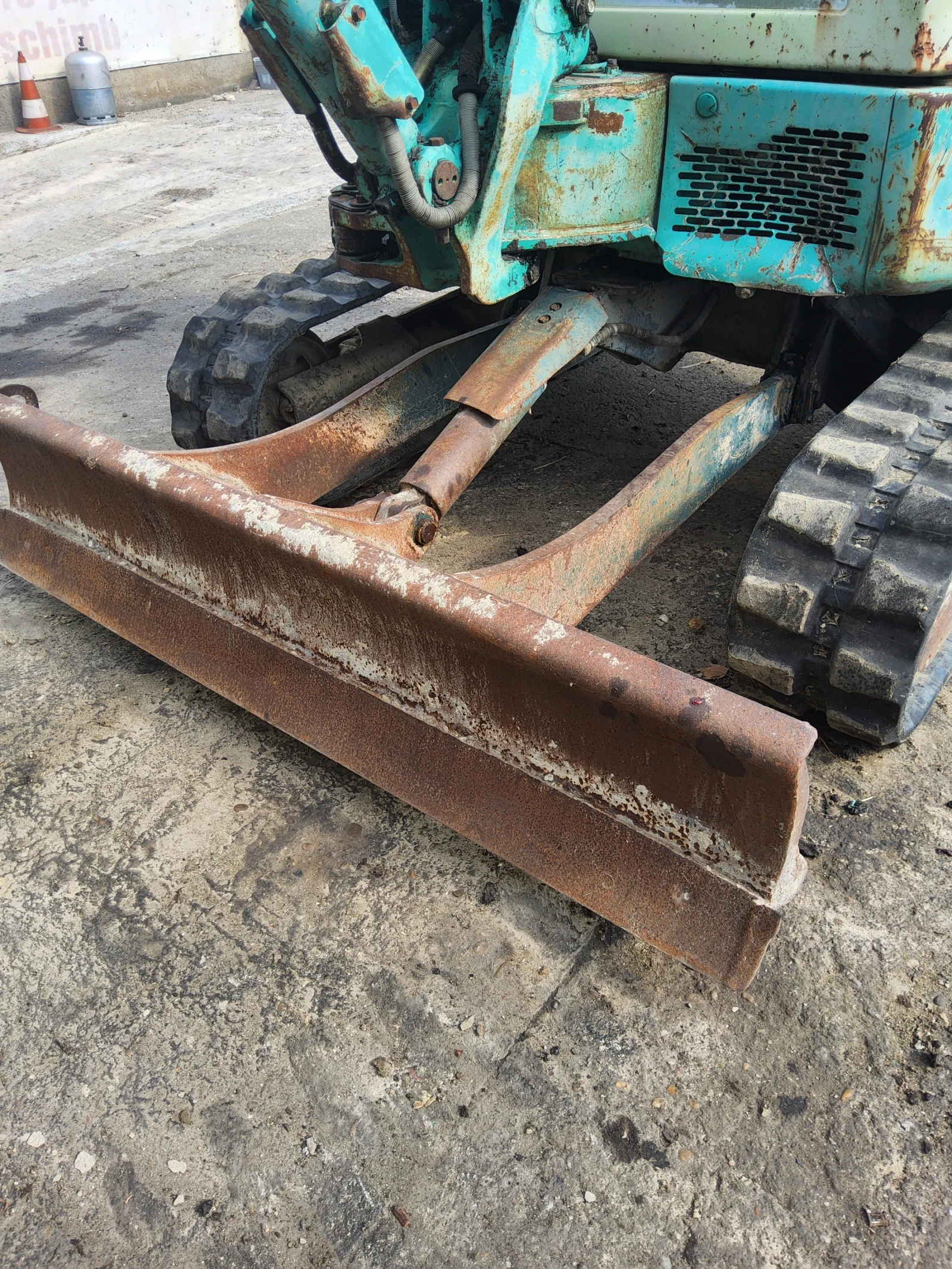 Багер Yanmar Vio27, снимка 11 - Индустриална техника - 55933596