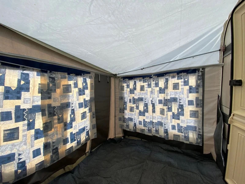 Каравана Hobby Classic, снимка 16 - Каравани и кемпери - 53052053