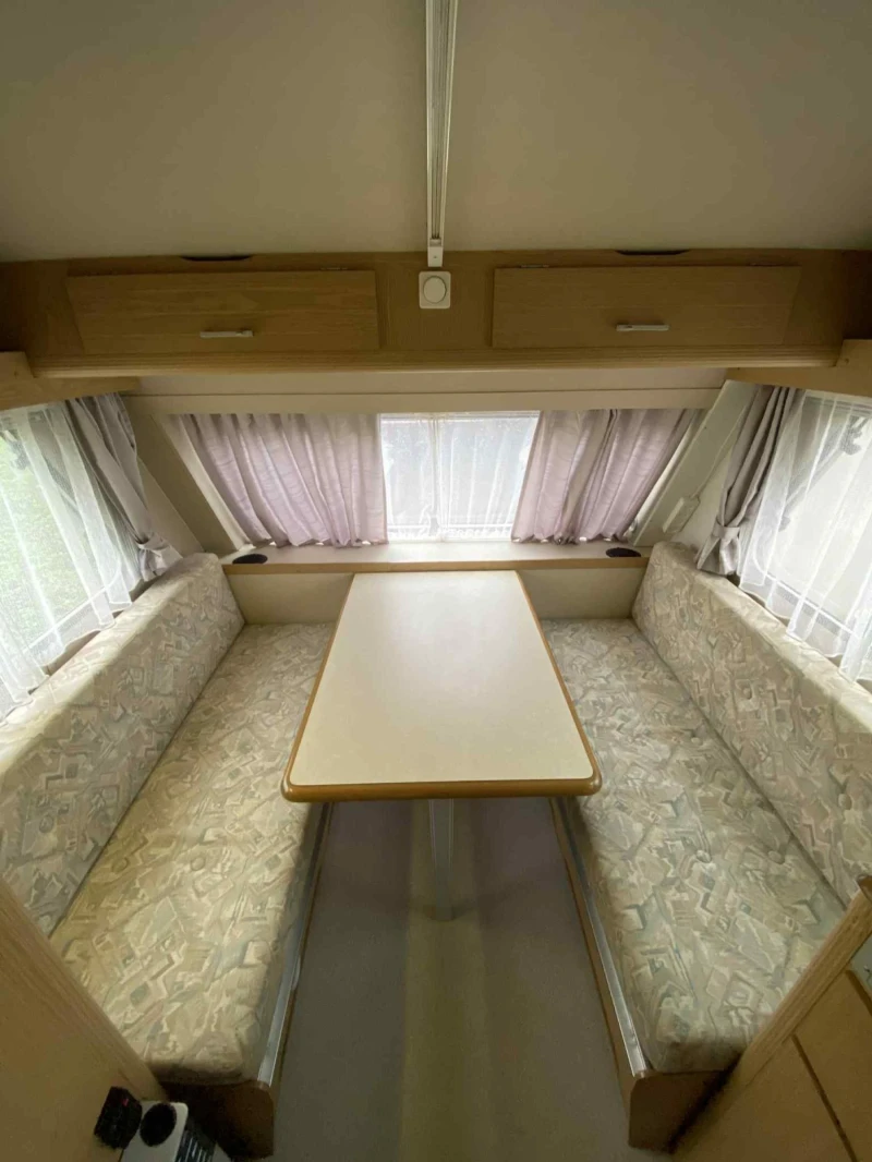 Каравана KIP KG-42-T, снимка 8 - Каравани и кемпери - 52327449