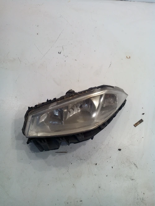 фар ляв за Рено Меган 