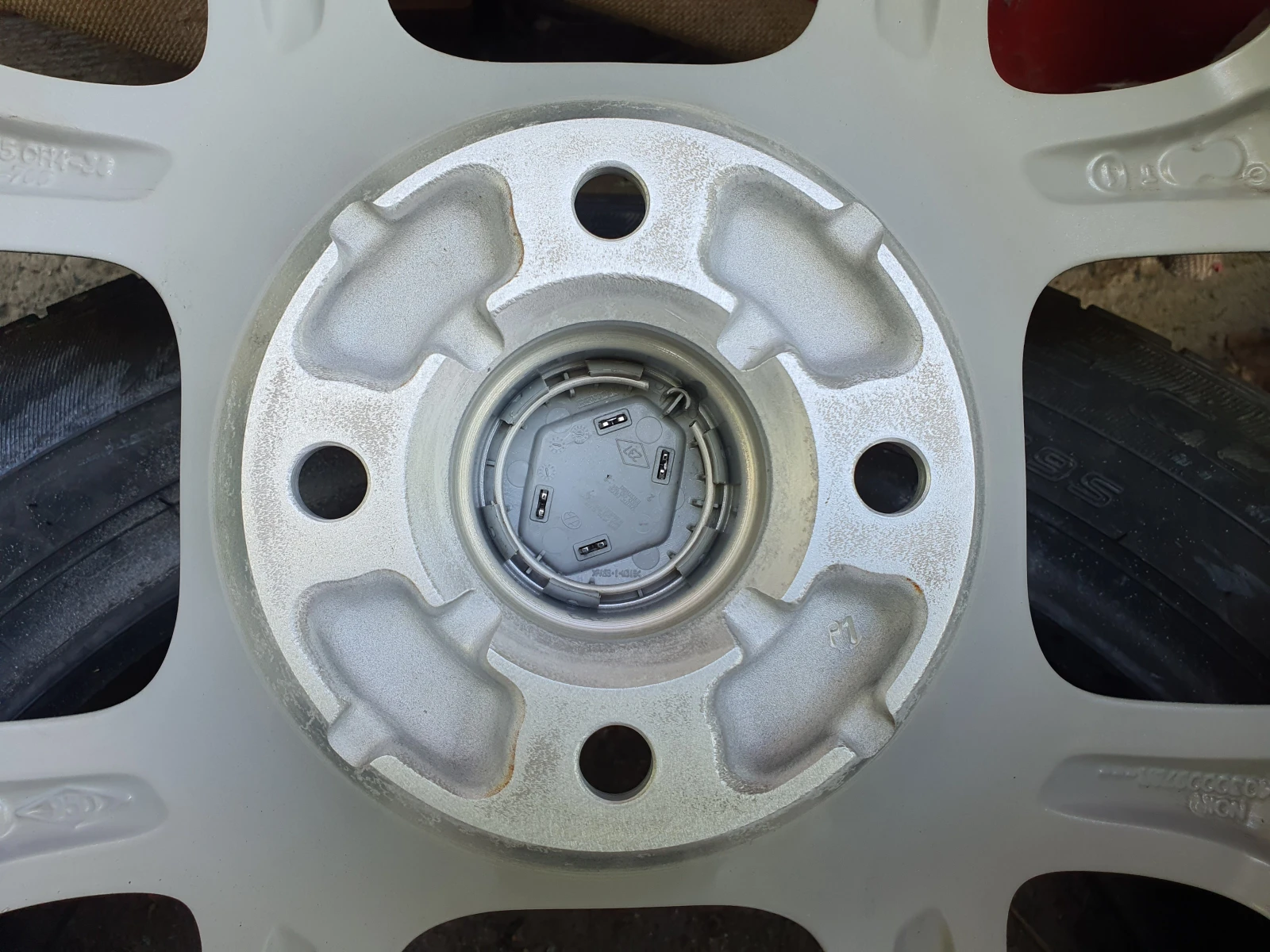 Джанти за Renault Twingo, снимка 10 - Гуми и джанти - 55182236