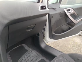Peugeot 2008 e VTi, снимка 7