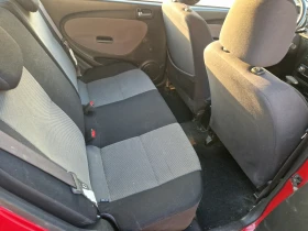 Daihatsu Cuore АВТОМАТИК! 131000км!КЛИМАТИК!, снимка 6