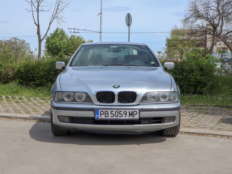 BMW 520, снимка 1 - Автомобили и джипове - 45157821