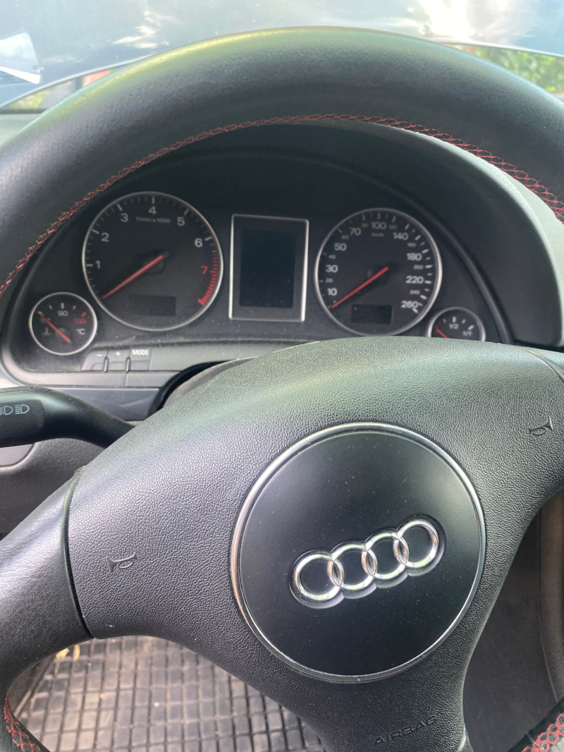 Audi A4, снимка 7 - Автомобили и джипове - 46368560