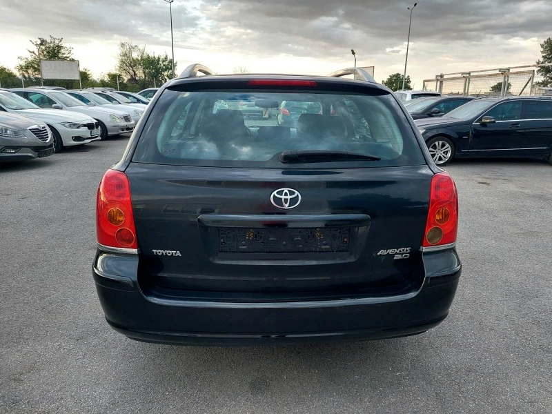 Toyota Avensis 2.0 D4D, снимка 5 - Автомобили и джипове - 46475940