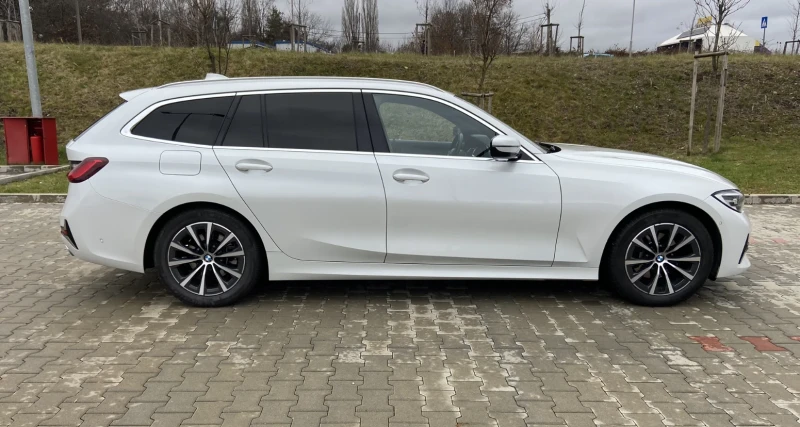 BMW 320 d Luxury Line, снимка 4 - Автомобили и джипове - 48209187