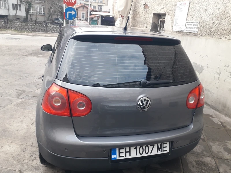 VW Golf 2.0TDI, снимка 5 - Автомобили и джипове - 48889212