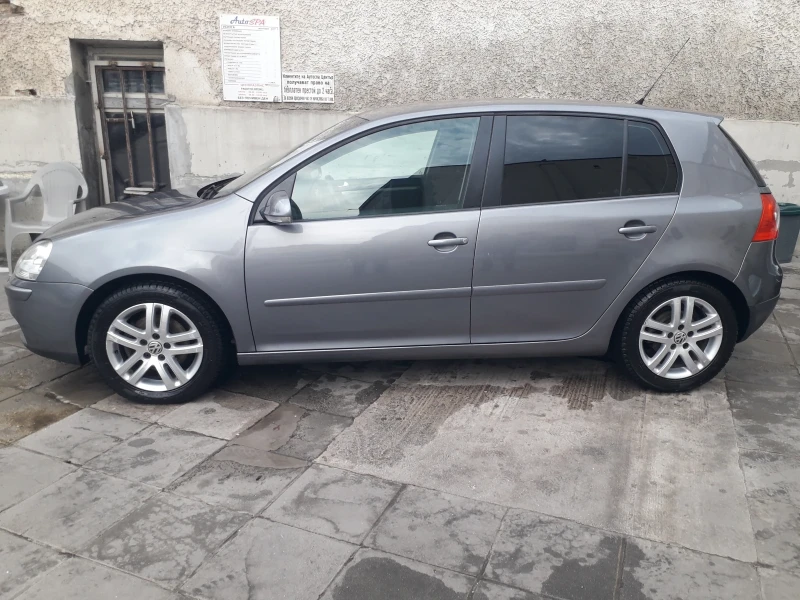 VW Golf 2.0TDI, снимка 3 - Автомобили и джипове - 48889212