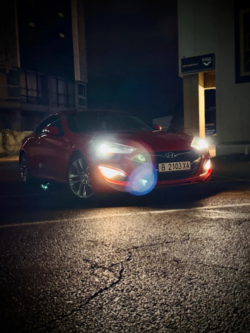 Hyundai Genesis 200Turbo, снимка 3 - Автомобили и джипове - 52036276