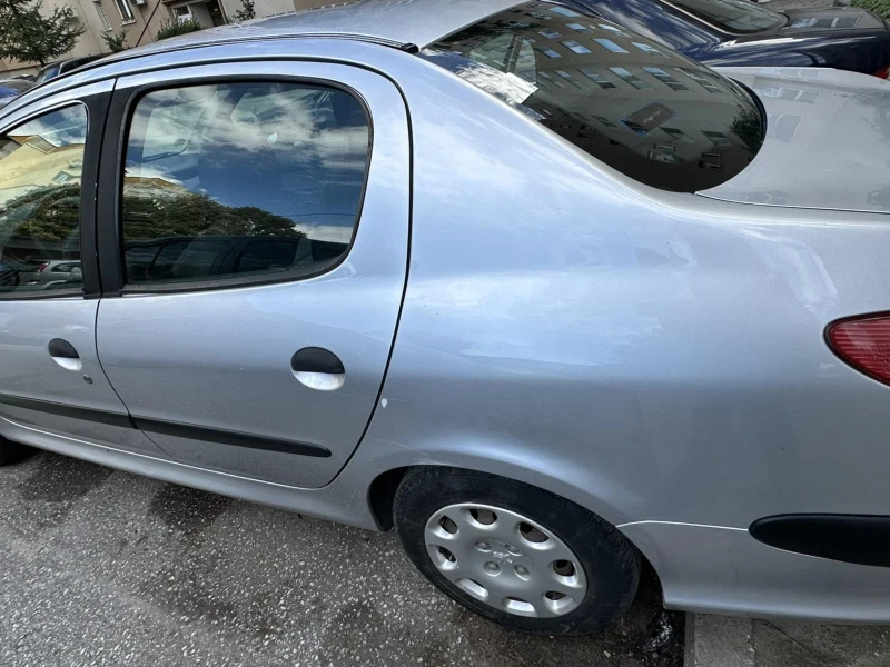 Peugeot 206 75к 8 клапана, снимка 2 - Автомобили и джипове - 52079875