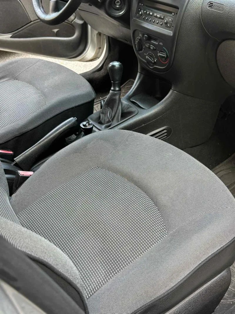 Peugeot 206 75к 8 клапана, снимка 10 - Автомобили и джипове - 52079875