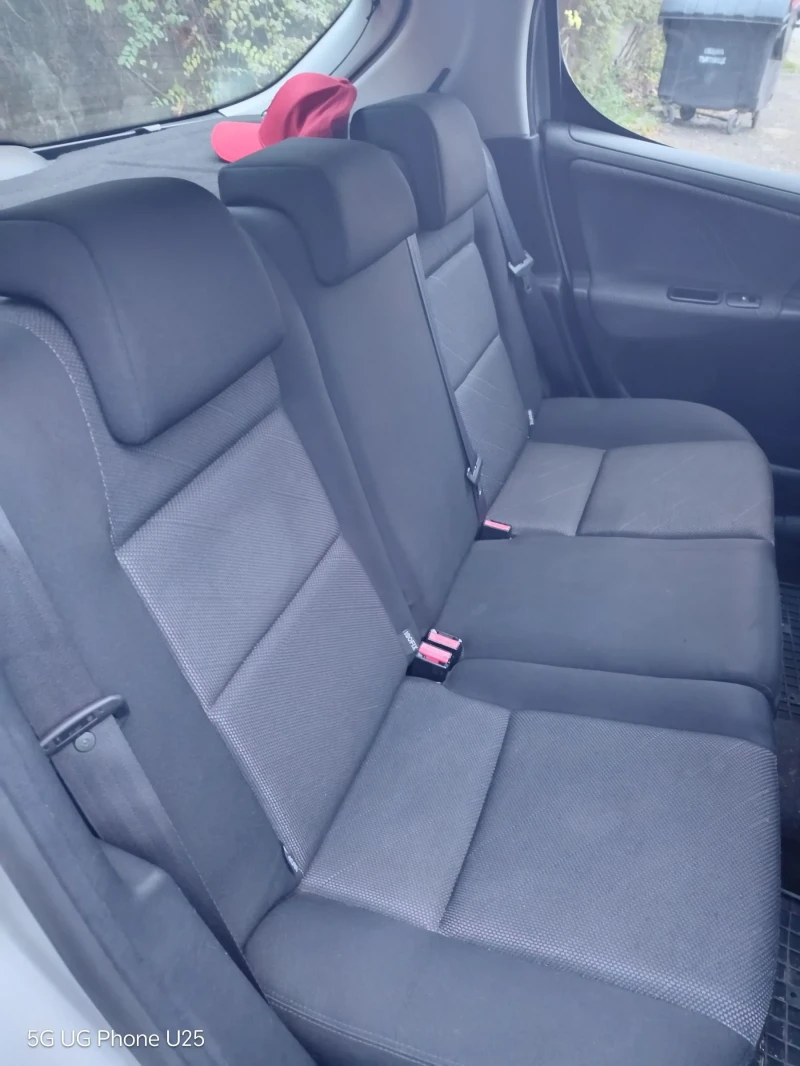 Peugeot 207 1.6i Automatic, снимка 13 - Автомобили и джипове - 52663153